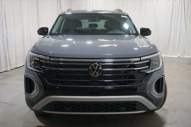 new 2025 Volkswagen Atlas car, priced at $46,841