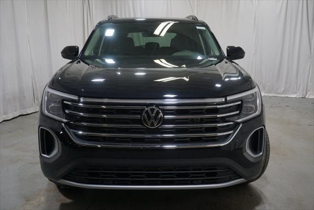 new 2025 Volkswagen Atlas car, priced at $43,463