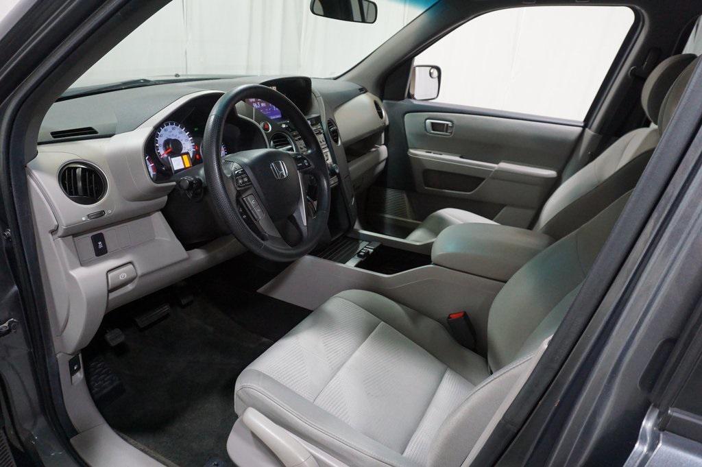 used 2013 Honda Pilot car, priced at $9,690