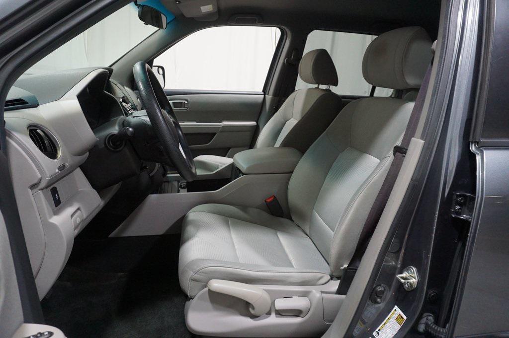used 2013 Honda Pilot car, priced at $9,690