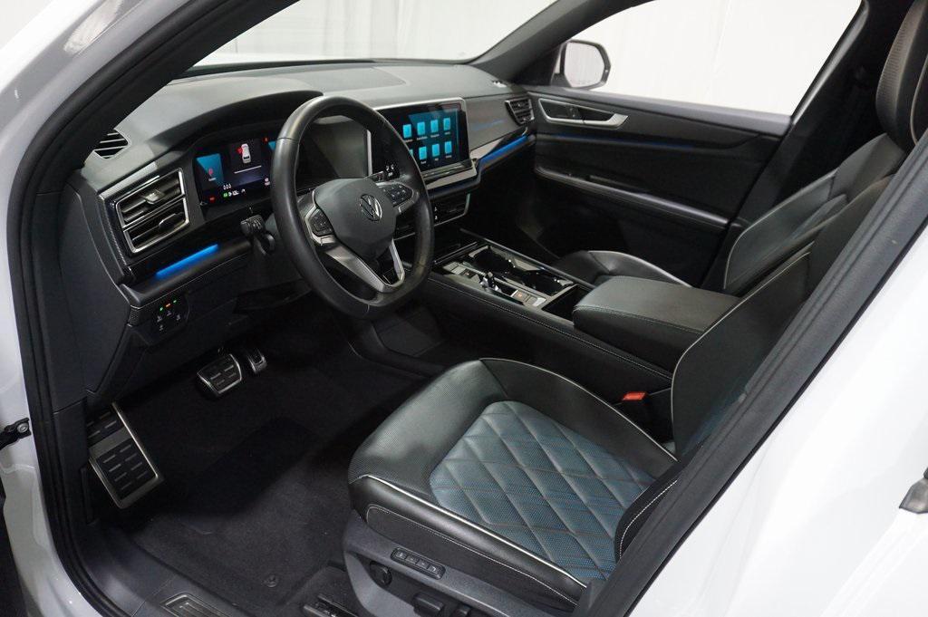 used 2025 Volkswagen Atlas Cross Sport car, priced at $42,990