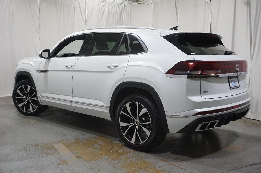 used 2025 Volkswagen Atlas Cross Sport car, priced at $42,990