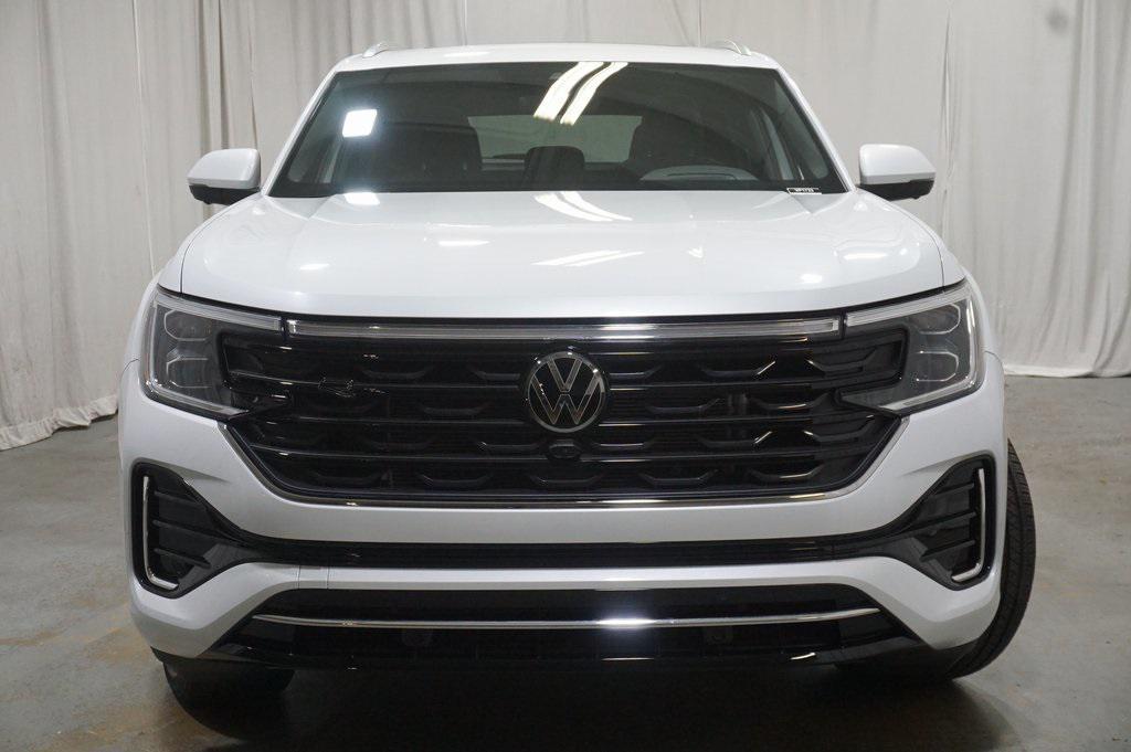 used 2025 Volkswagen Atlas Cross Sport car, priced at $42,990