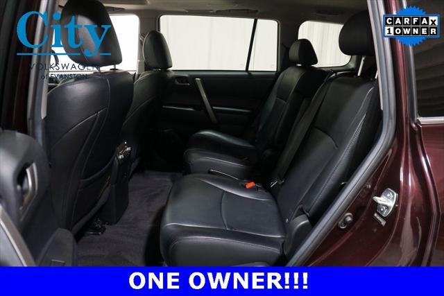 used 2013 Toyota Highlander car, priced at $9,600