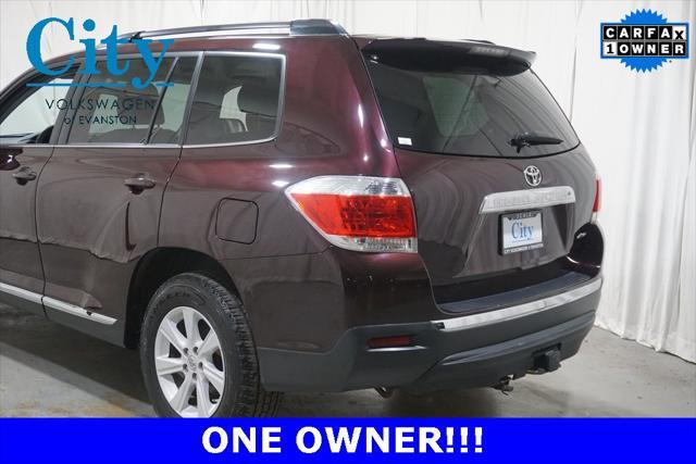 used 2013 Toyota Highlander car, priced at $9,600