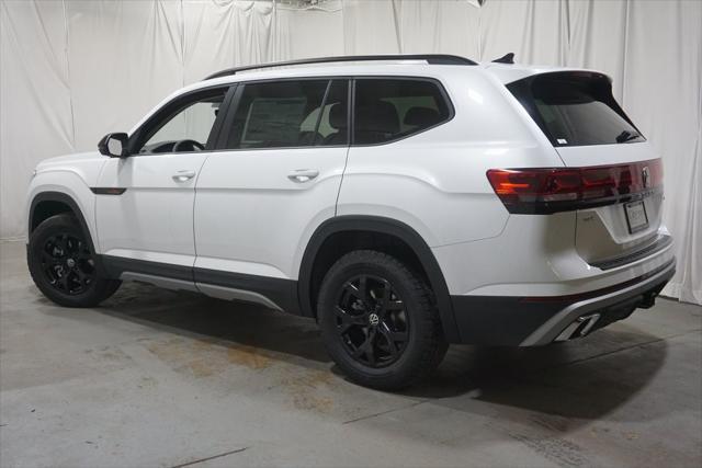 new 2024 Volkswagen Atlas car, priced at $45,625