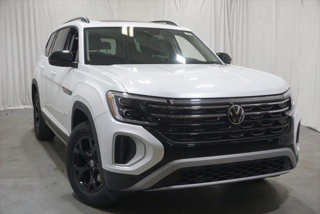 new 2024 Volkswagen Atlas car, priced at $45,625