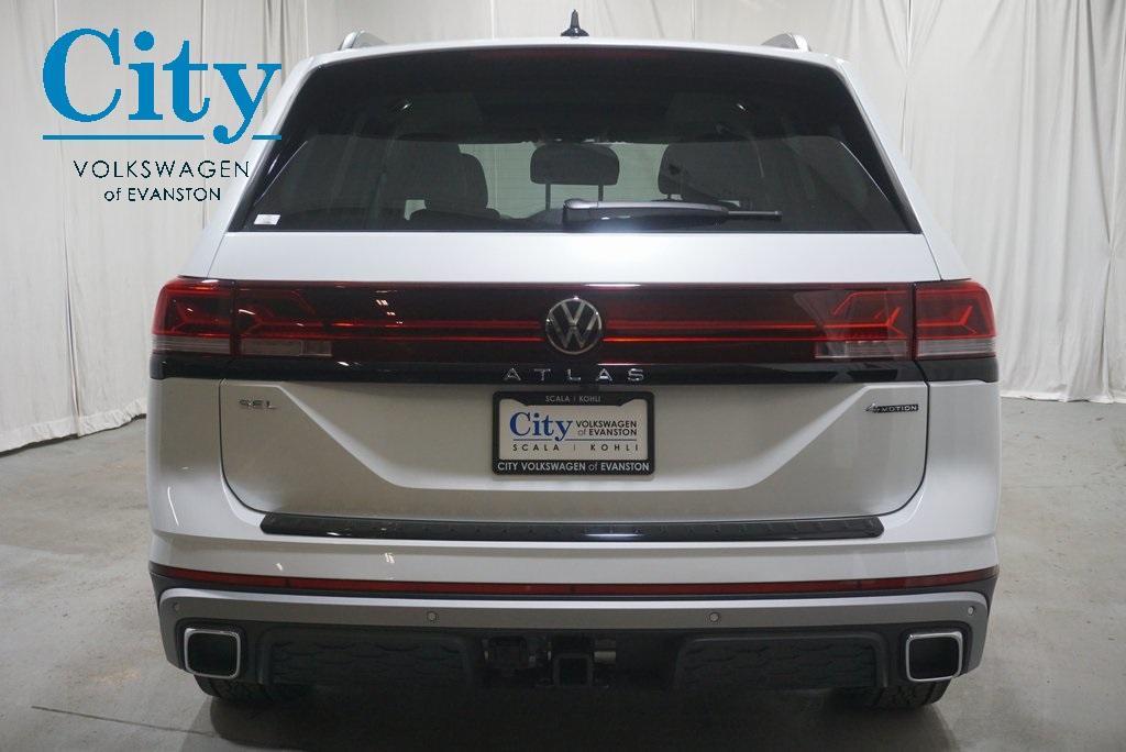 new 2024 Volkswagen Atlas car, priced at $46,625