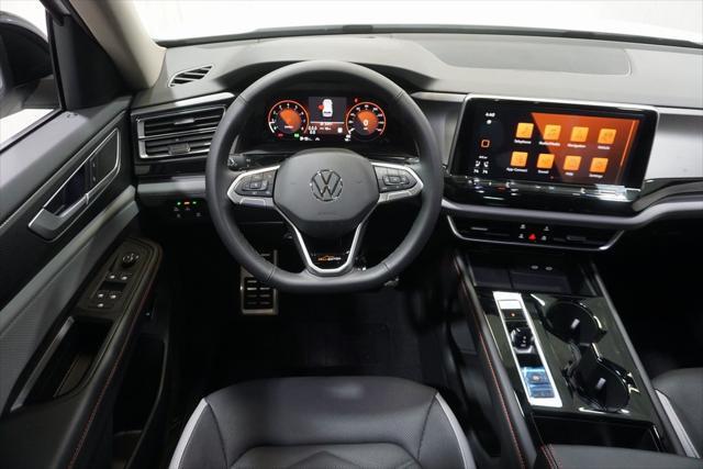 new 2024 Volkswagen Atlas car, priced at $45,625