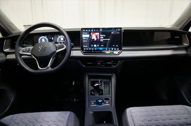 new 2025 Volkswagen Tiguan car, priced at $31,217