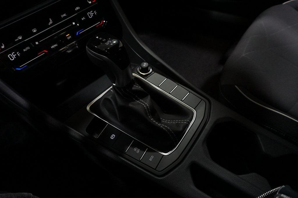 new 2025 Volkswagen Jetta car, priced at $23,524