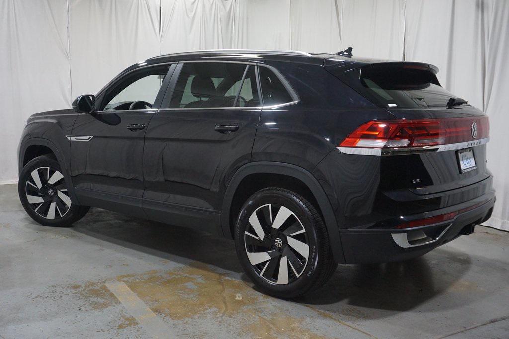 used 2025 Volkswagen Atlas Cross Sport car, priced at $35,990