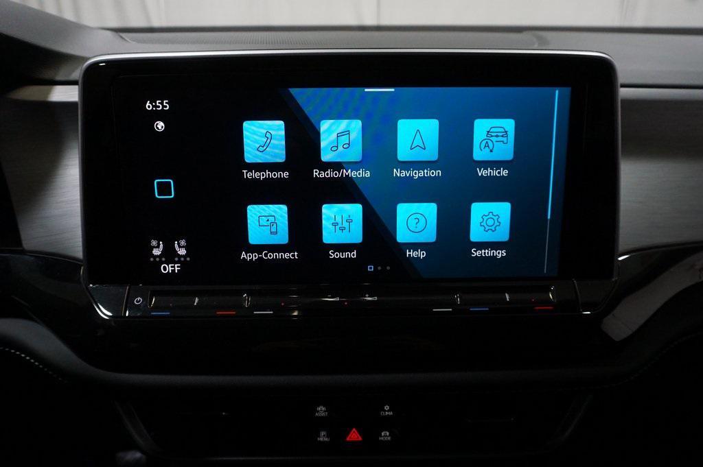 used 2025 Volkswagen Atlas Cross Sport car, priced at $35,990