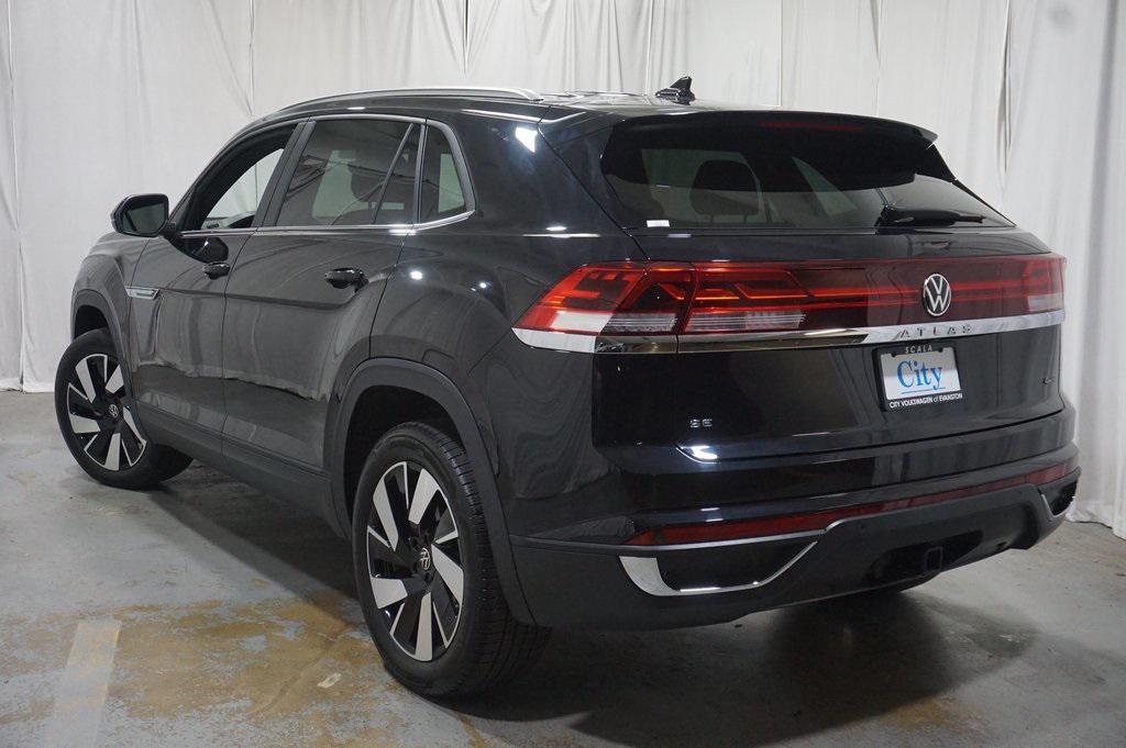 used 2025 Volkswagen Atlas Cross Sport car, priced at $35,990