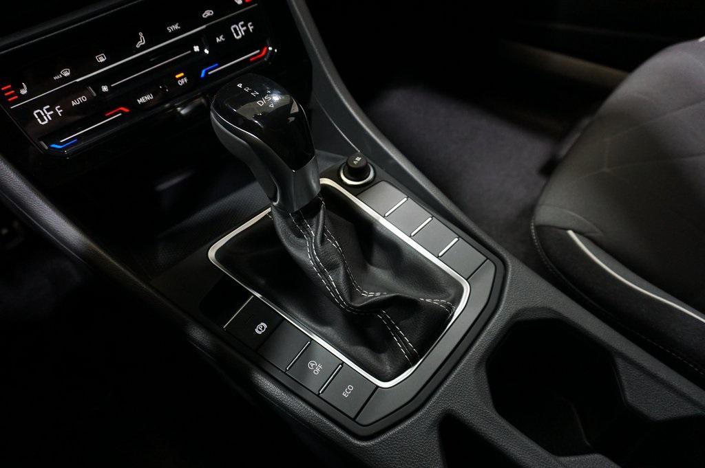 new 2025 Volkswagen Jetta car, priced at $24,961