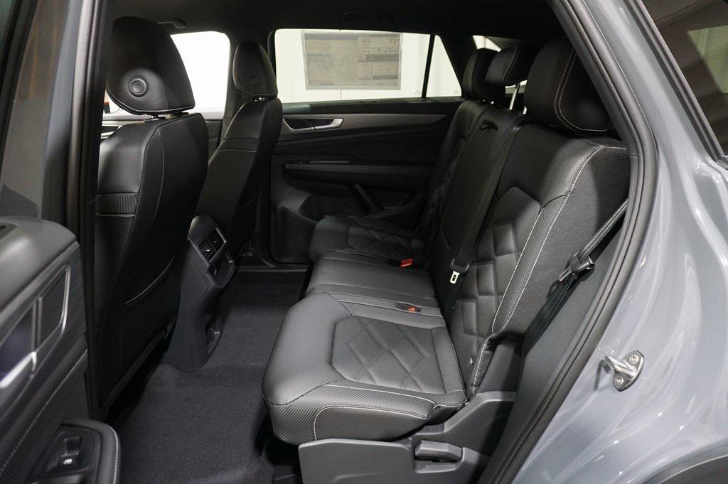 new 2025 Volkswagen Atlas Cross Sport car, priced at $41,008