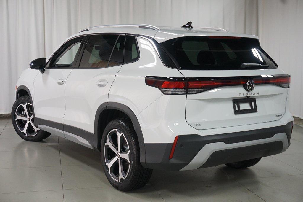 new 2025 Volkswagen Tiguan car, priced at $35,270