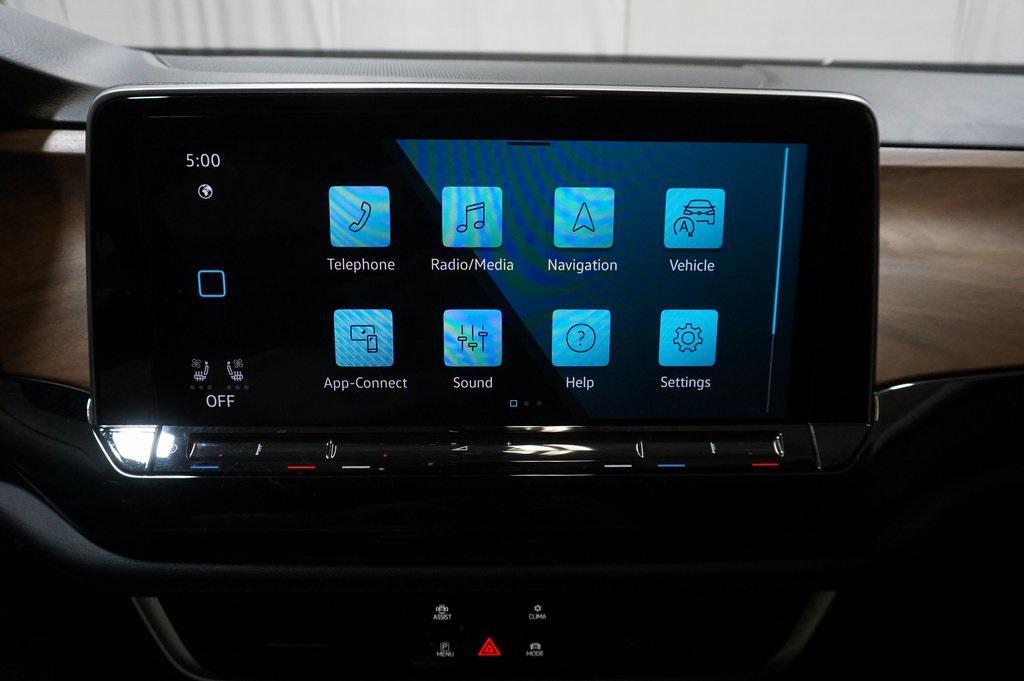 used 2024 Volkswagen Atlas car, priced at $32,990