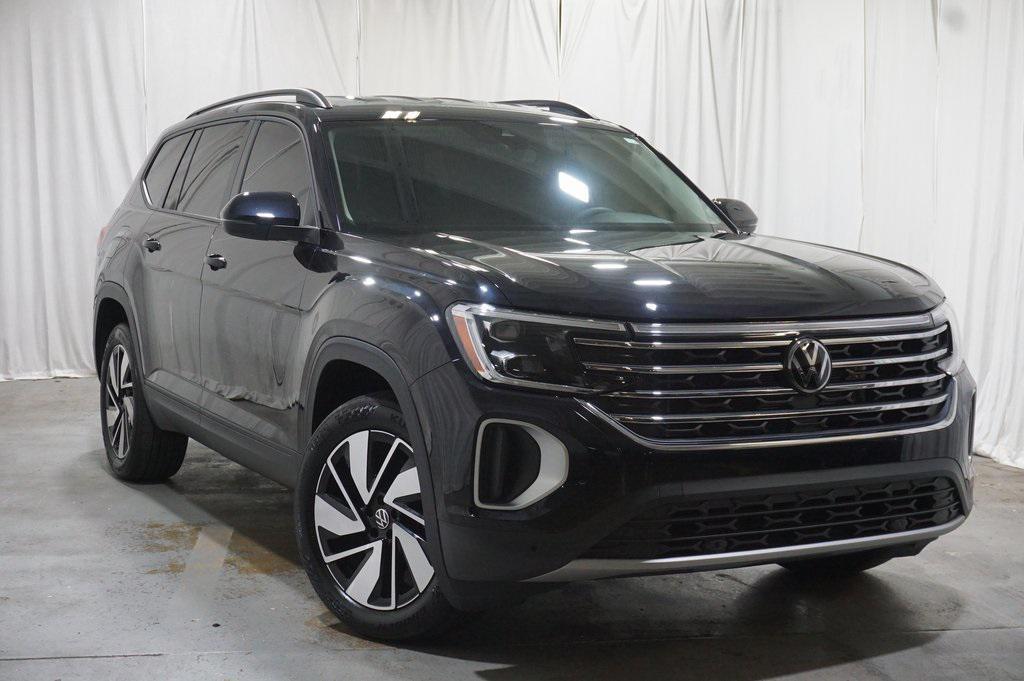 used 2024 Volkswagen Atlas car, priced at $32,990