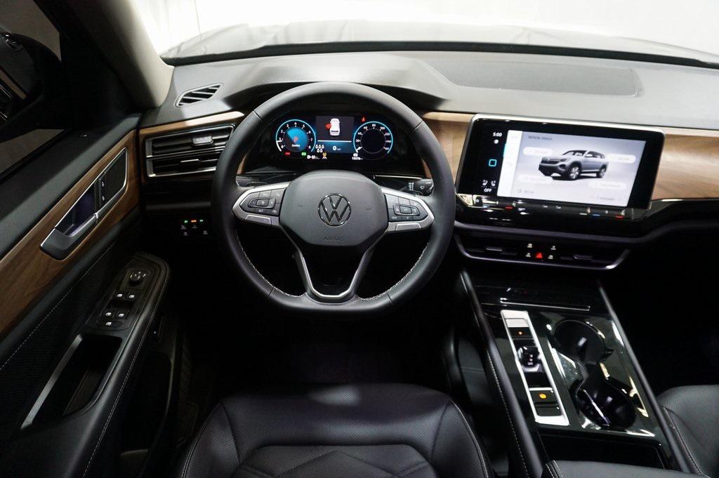 used 2024 Volkswagen Atlas car, priced at $32,990