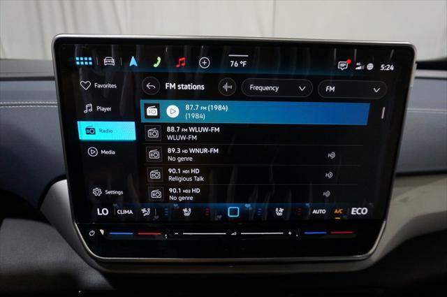 new 2025 Volkswagen ID.4 car, priced at $52,853