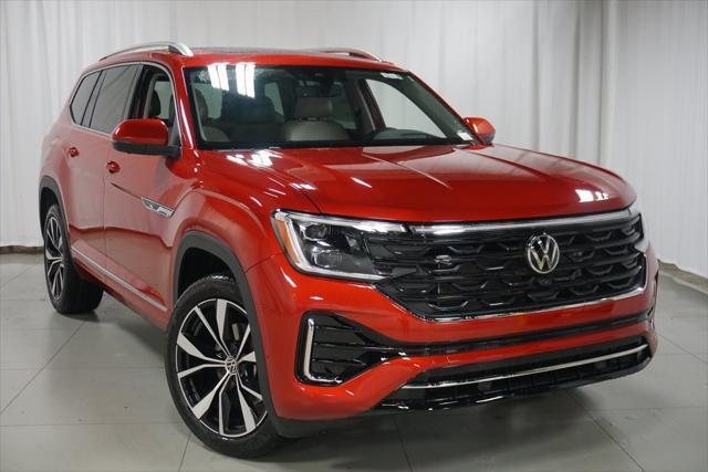 new 2024 Volkswagen Atlas car, priced at $49,951