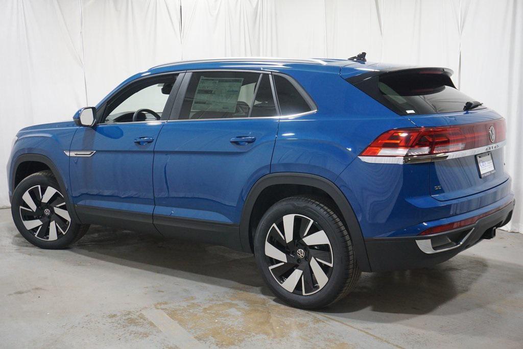 new 2025 Volkswagen Atlas Cross Sport car, priced at $40,059