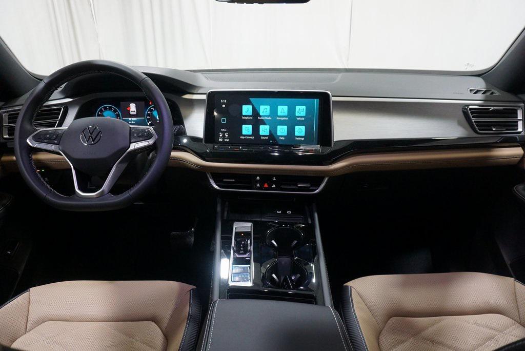 new 2025 Volkswagen Atlas Cross Sport car, priced at $40,059