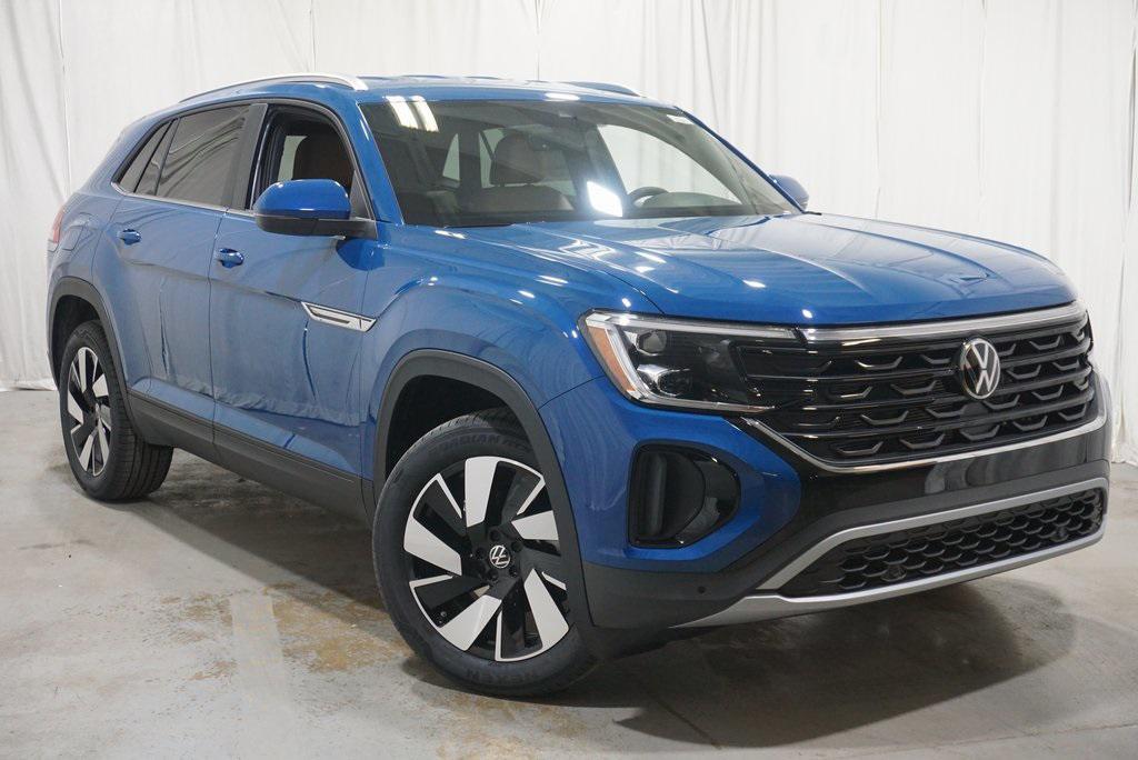 new 2025 Volkswagen Atlas Cross Sport car, priced at $40,059