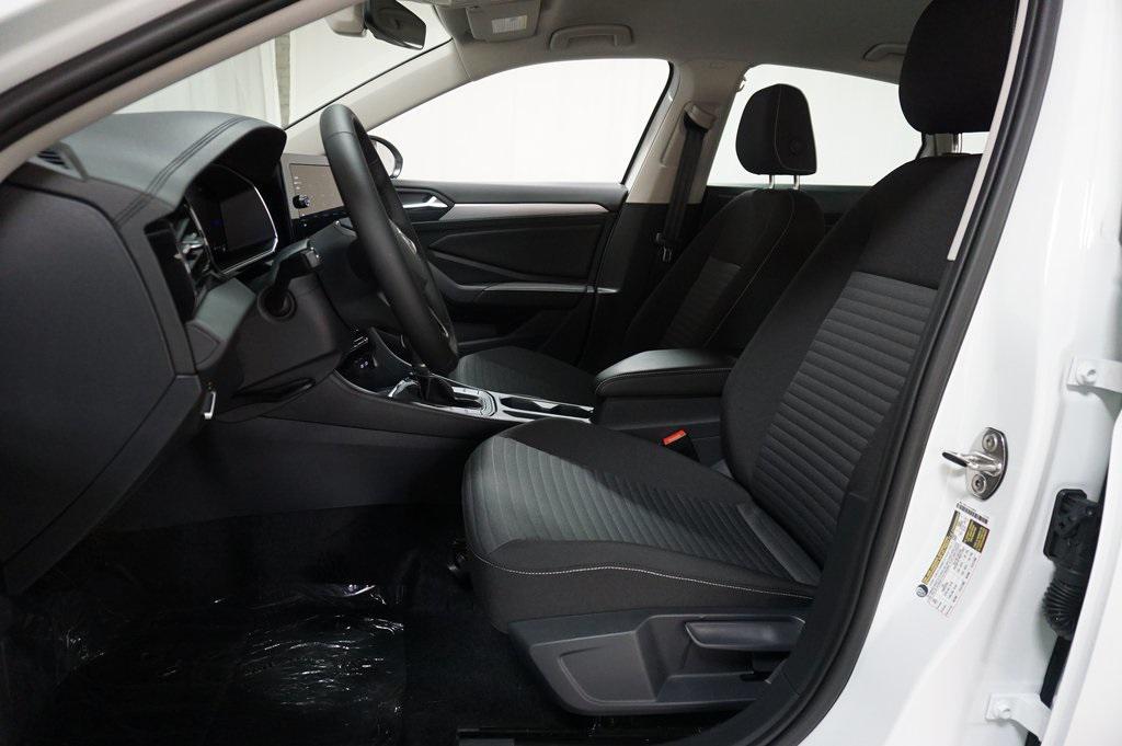new 2025 Volkswagen Jetta car, priced at $21,669