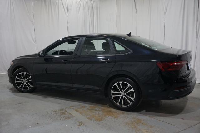 used 2024 Volkswagen Jetta car, priced at $20,800