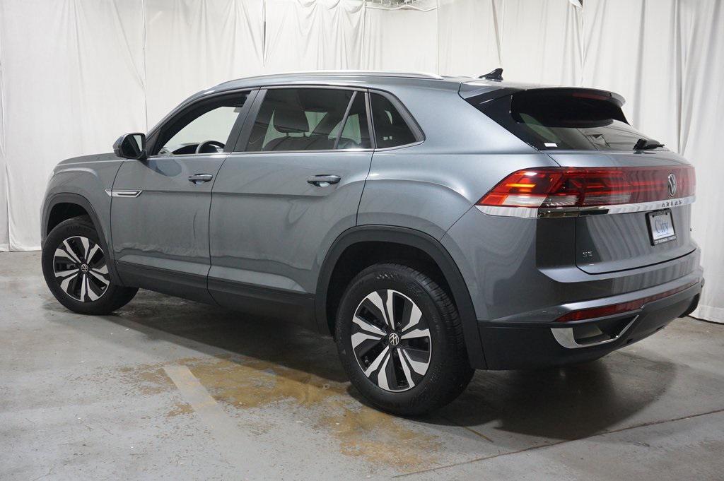 used 2024 Volkswagen Atlas Cross Sport car, priced at $32,790