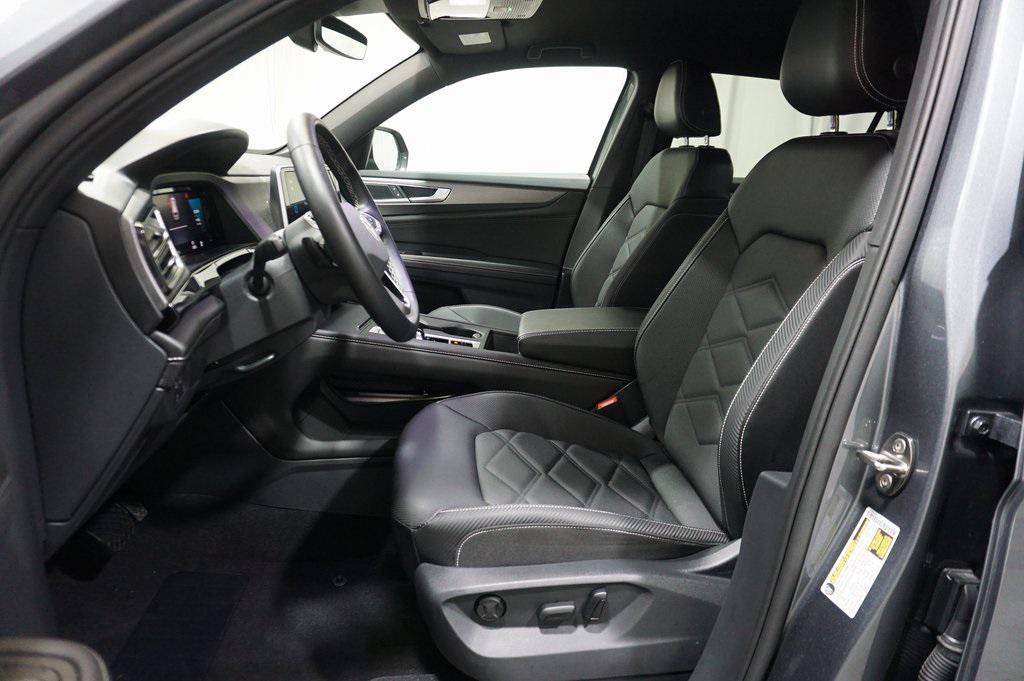 used 2024 Volkswagen Atlas Cross Sport car, priced at $32,790