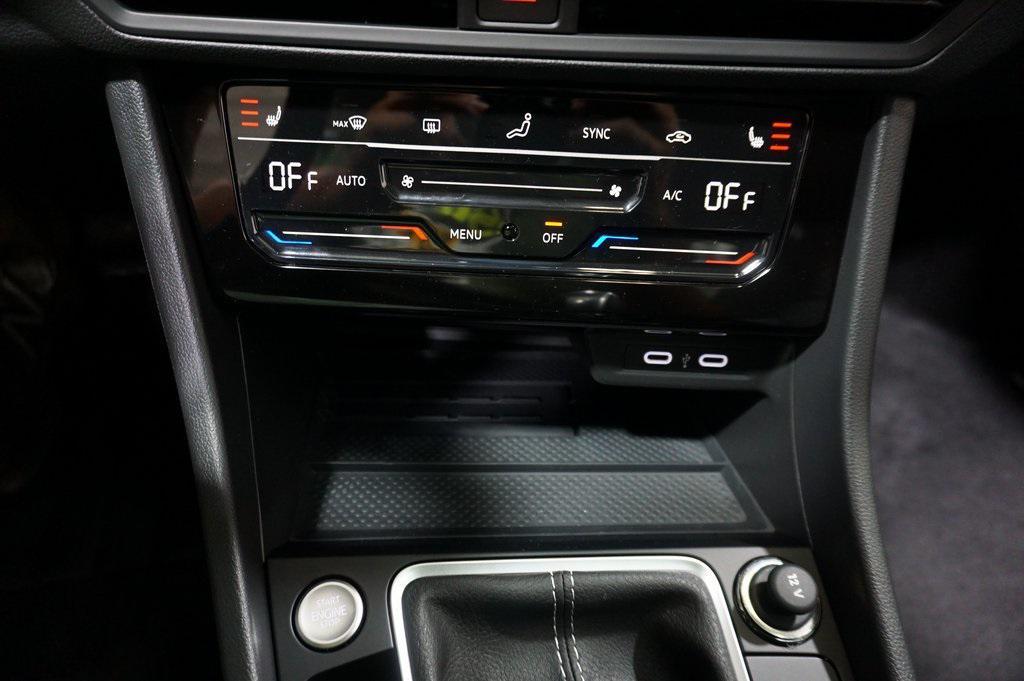 new 2025 Volkswagen Jetta car, priced at $26,620