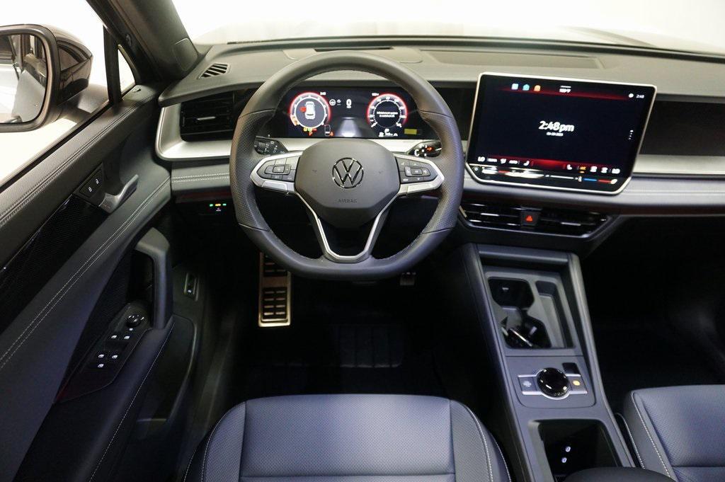 new 2025 Volkswagen Tiguan car, priced at $37,193