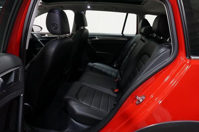 used 2019 Volkswagen Golf Alltrack car, priced at $19,998