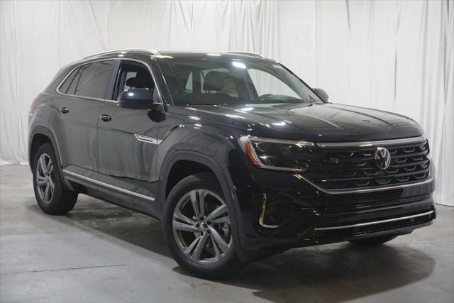 new 2024 Volkswagen Atlas Cross Sport car, priced at $47,317