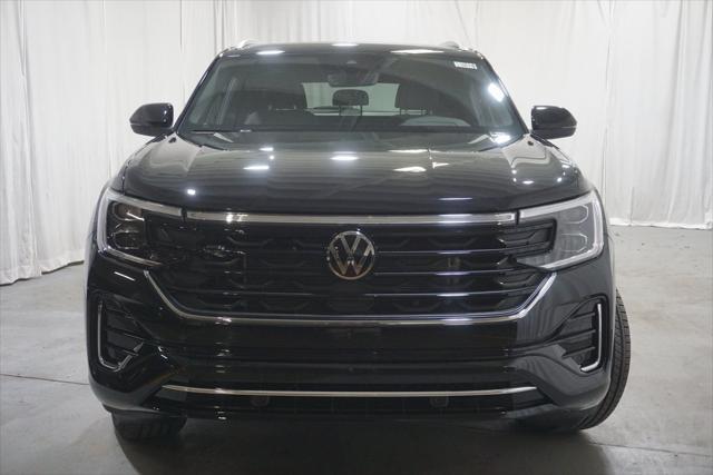 new 2024 Volkswagen Atlas Cross Sport car, priced at $47,317