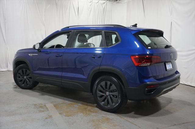 used 2022 Volkswagen Taos car