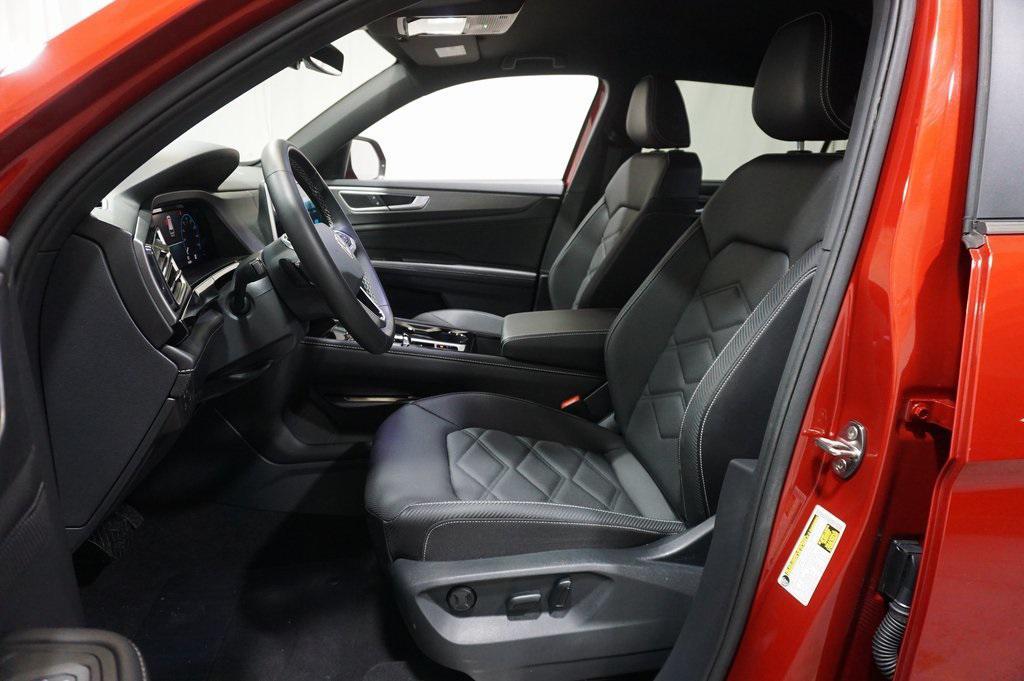 used 2024 Volkswagen Atlas Cross Sport car, priced at $31,990