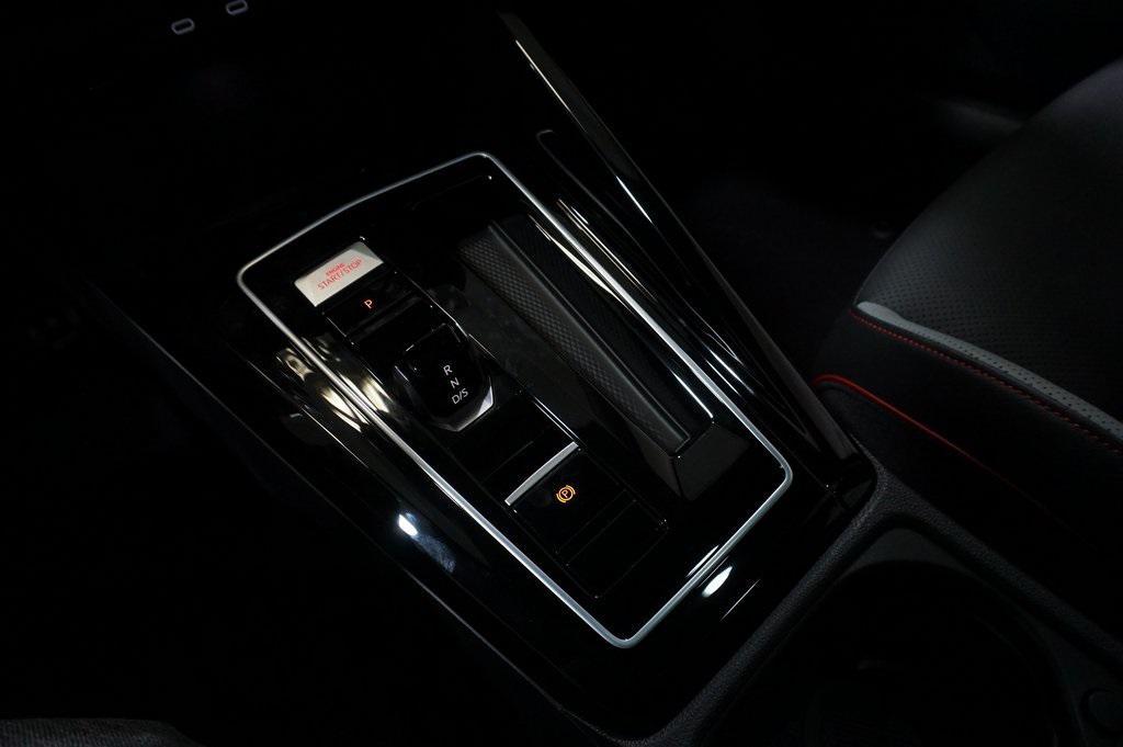 new 2025 Volkswagen Golf GTI car, priced at $39,313