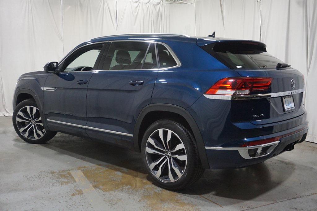 used 2022 Volkswagen Atlas Cross Sport car, priced at $32,990