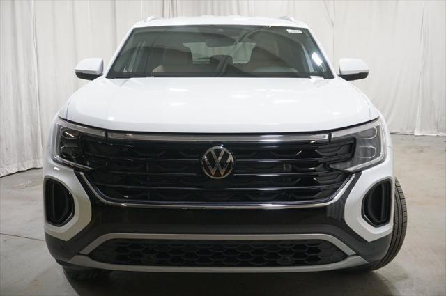 new 2025 Volkswagen Atlas Cross Sport car, priced at $42,059