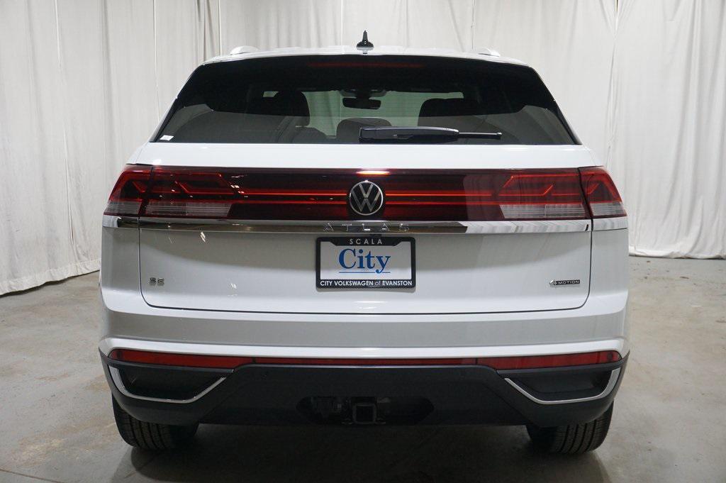 new 2025 Volkswagen Atlas Cross Sport car, priced at $40,059