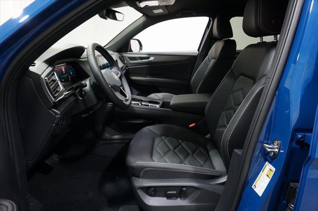 new 2025 Volkswagen Atlas Cross Sport car, priced at $38,134