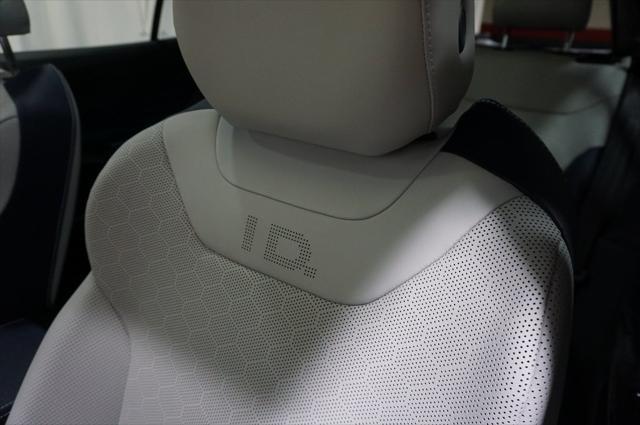 new 2025 Volkswagen ID.4 car, priced at $49,757