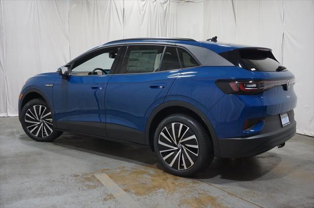 new 2025 Volkswagen ID.4 car, priced at $44,820