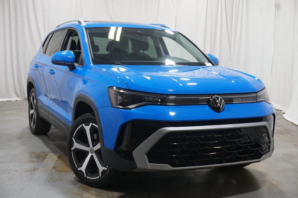 used 2025 Volkswagen Taos car, priced at $29,400