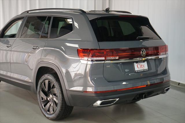 new 2025 Volkswagen Atlas car, priced at $45,073