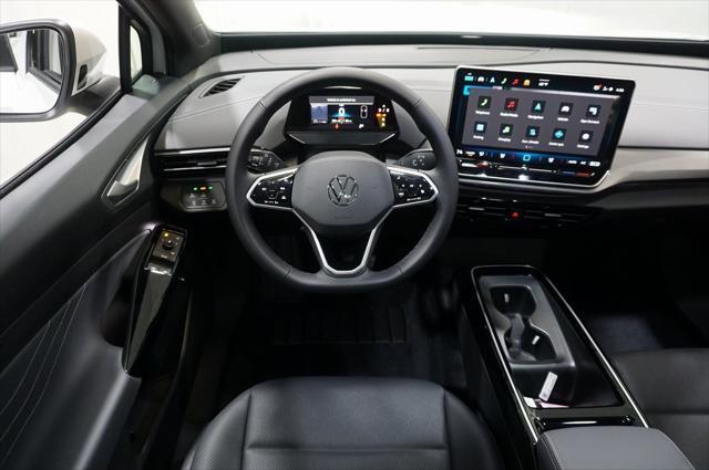 new 2025 Volkswagen ID.4 car, priced at $50,193